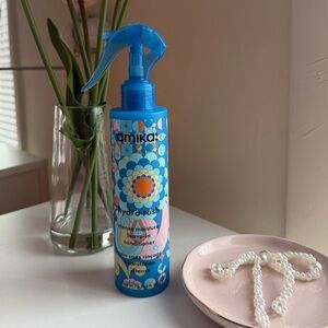 Amika Hydra-Rush Intense Moisture Leave-In Conditioner - Blue and Pink